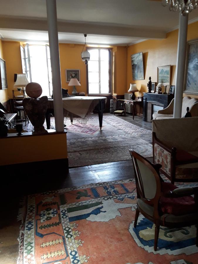 La Suite Du Peintre Oloron-Sainte-Marie Kültér fotó